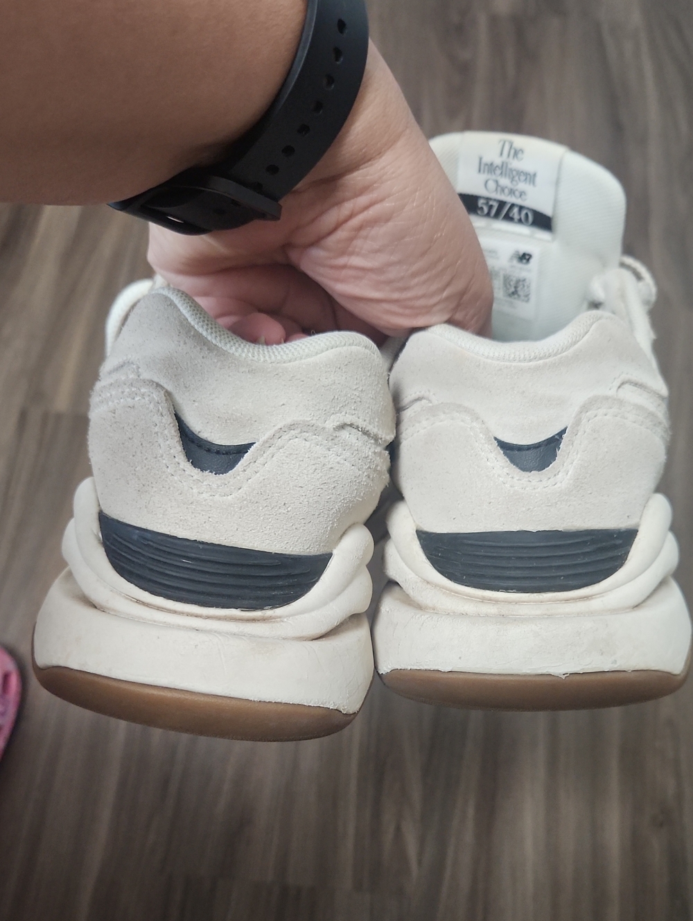 New Balance Women's Leopard Sneakers - Picture 5 of 7